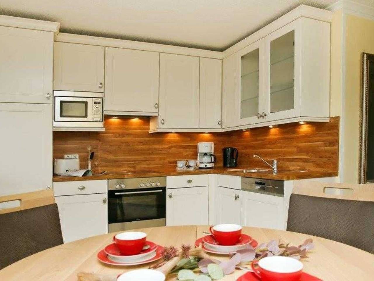 Ganze Ferienwohnung, Appartementhaus Atlantik - (1) 3- Raum- Appartement - Seeblick in Ostseebad Kühlungsborn, Kühlungsborn