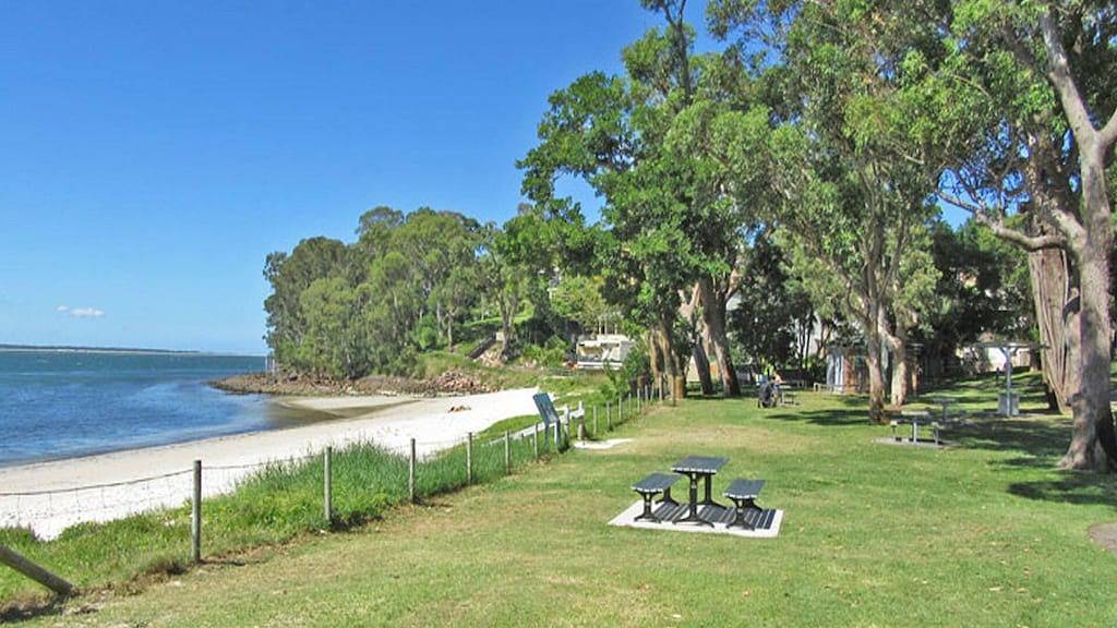 Holiday Home for 7 People in Nelson Bay, Hunter Valley