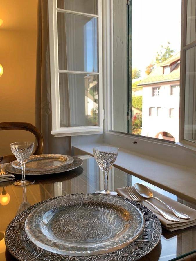 Ferienwohnung für 2 Personen, mit Ausblick in Zürichsee