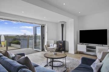 Holiday Home for 6 People in Westward Ho, Devon, Photo 2