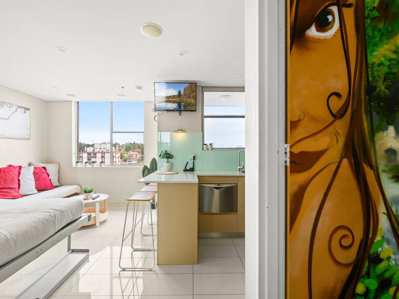 Ganzes Studio, Bondi Studio-Apartment mit Pool- und Dachblick in Bondi, Sydney