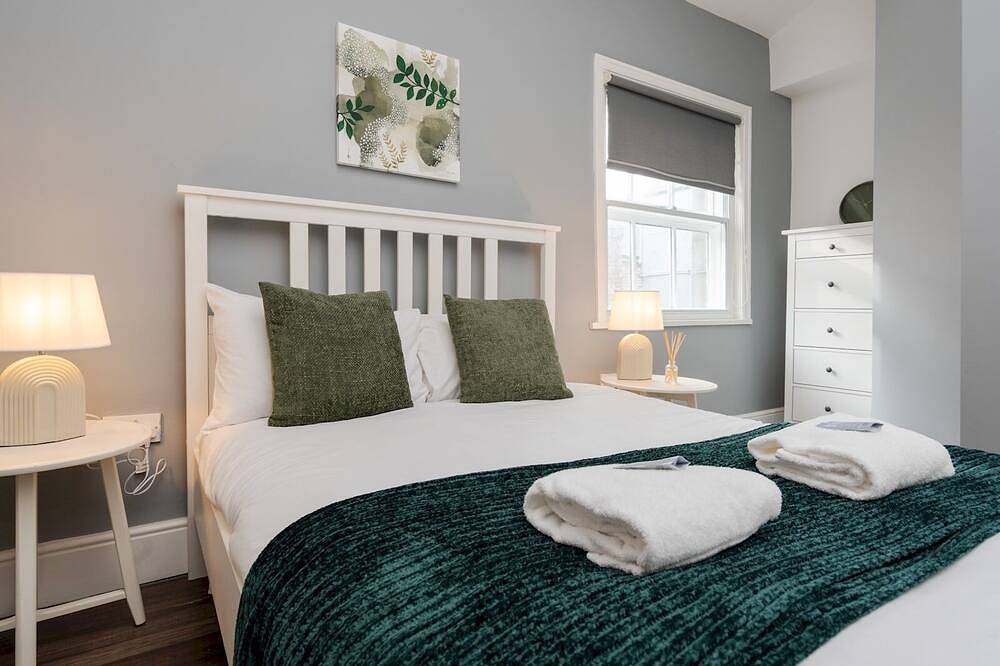 Glamping for 4 People in Liverpool, Merseyside