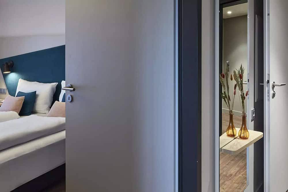 Ganze Wohnung, Apartment 4 people - 1 bedroom in Weststadt (Heidelberg), Heidelberg