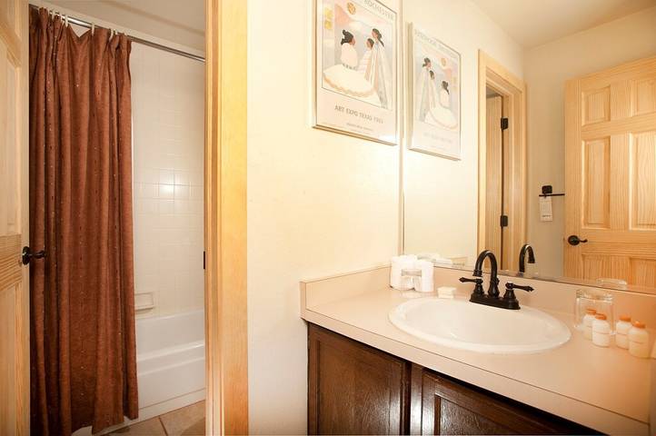 Vacation rental for 6 people, with hot tub and pool in Keystone