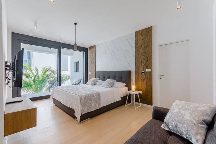 Ferienhaus für 8 Personen, mit Garten und Pool in Split-Dalmatien - 3