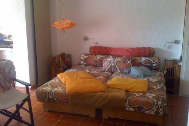 Ferienwohnung für 7 Personen, mit Terrasse und Garten, mit Haustier in Cadaques - 2