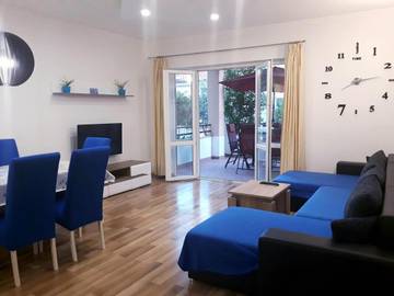Maison d’hôte pour 2 personnes, avec jardin ainsi que vue et balcon à Makarska