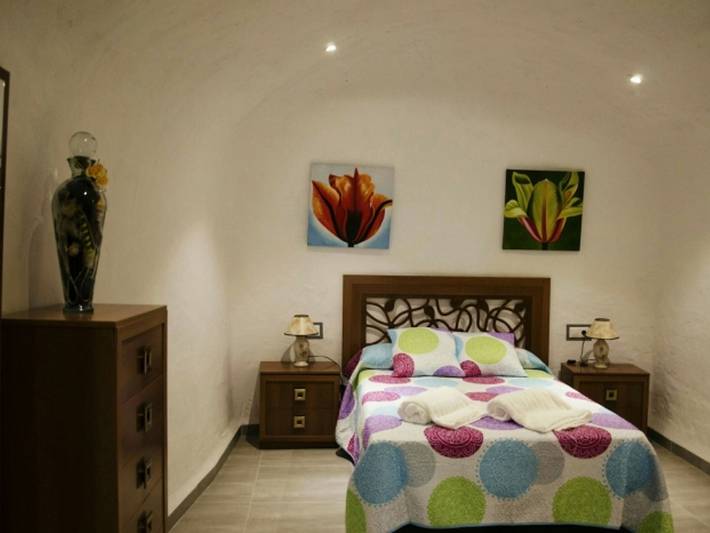 Chalet para 8 personas, con terraza en Comarca Metropolitana de Jaén - 4