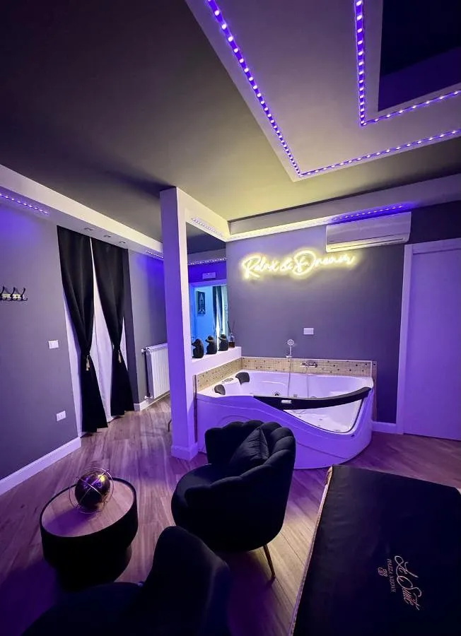 Bed and breakfast for 2 people, with hot tub - 1