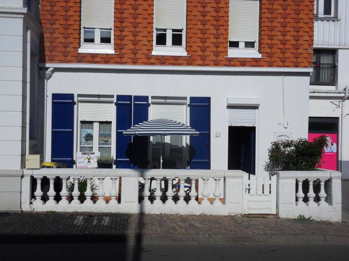 Triple Room with Private Bathroom in Berck Plage, Berck