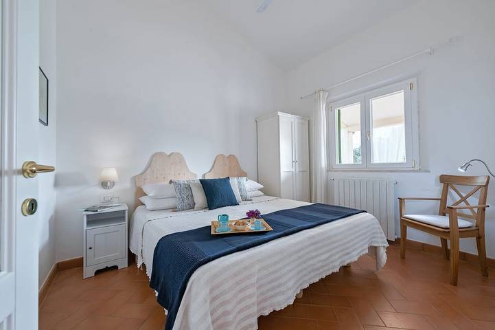 Casa in campagna con giardino e con vista  a 8 min al paese di Porto Azzurro in Porto Azzurro, Arcipelago Toscano