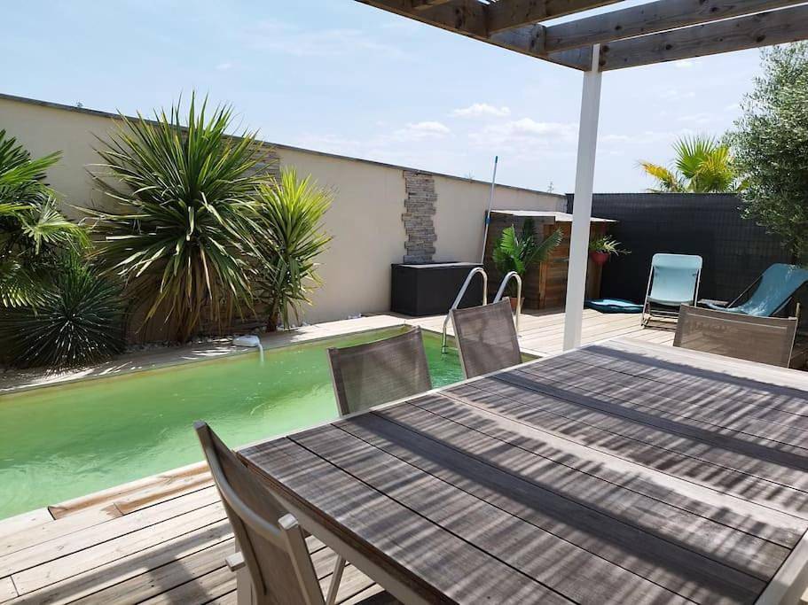 Villa Proche Montpellier, Confort et Piscine Privée in Pignan, Côte méditerranéenne (France)