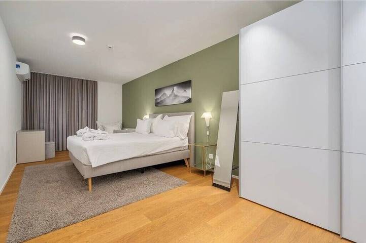 Ferienwohnung für 8 Personen am Thunersee