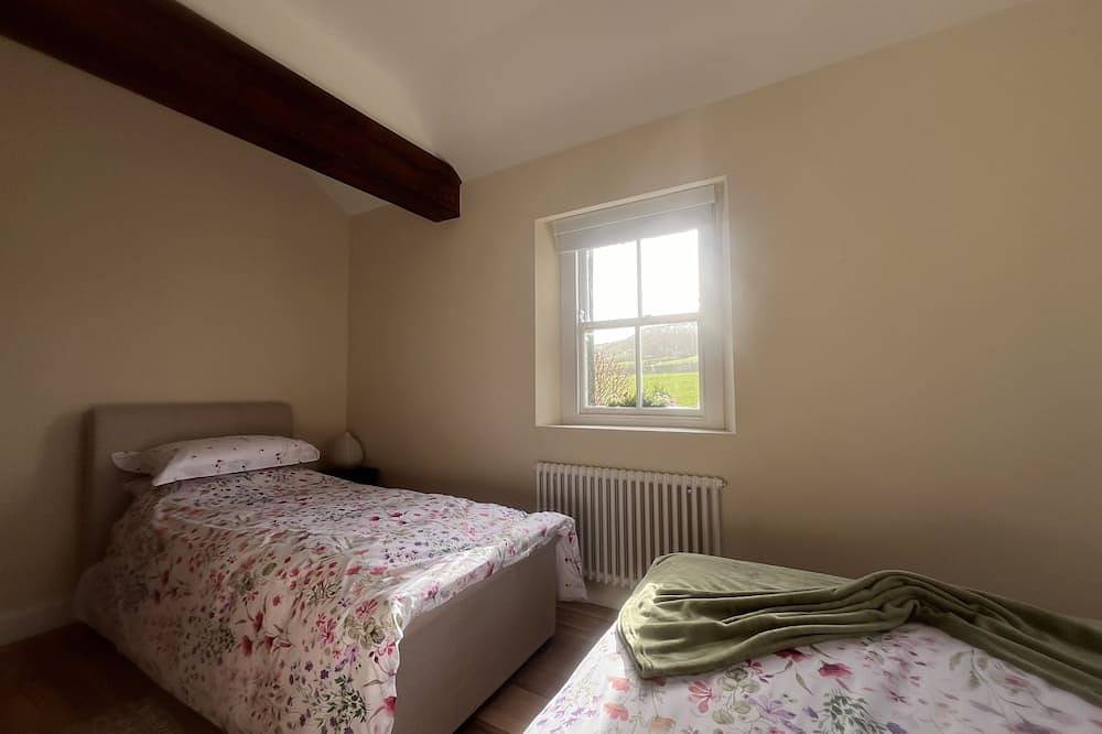 Cottage in Ballintoy, Causeway Coast - sleeps 5 in Ballintoy, County Antrim