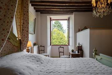 Cottage pour 2 personnes, avec terrasse ainsi que jardin et jacuzzi à Rancogne