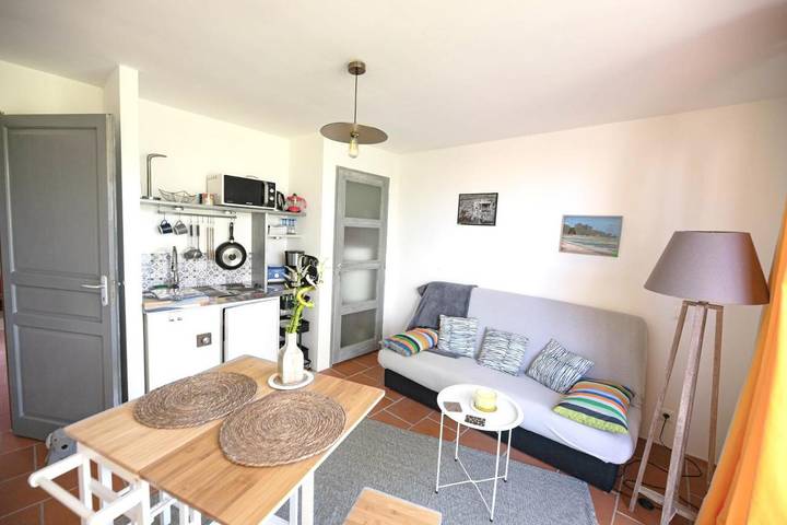 Location de vacances pour 2 personnes, avec piscine à Pardailhan - 4