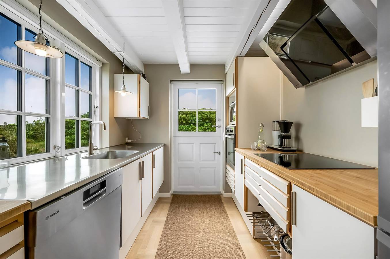 Home in Hvide Sande with sauna in Årgab, Holmsland Klit