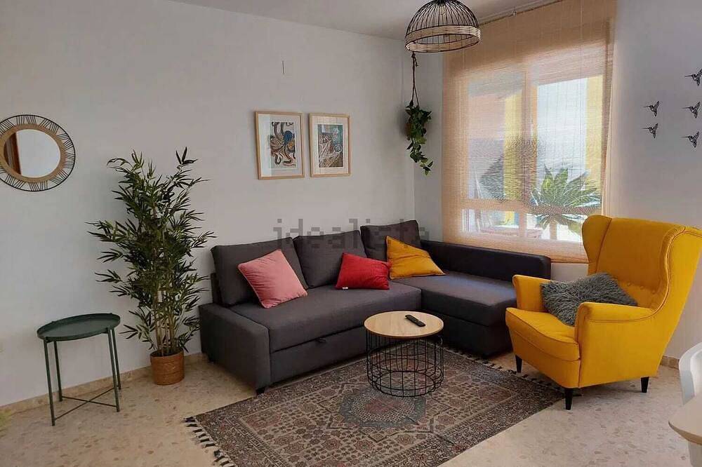 Entire apartment, Apartment in urbanization with swimming pool 400 meters from the beach. in Punta Umbría, Costa de la Luz