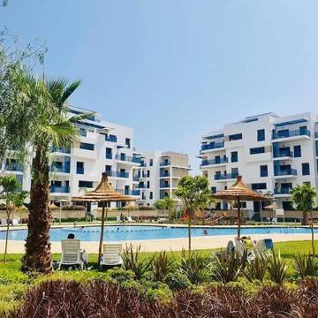 Gîte pour 8 personnes, avec vue et jardin ainsi que bassin pour enfant et piscine dans Martil