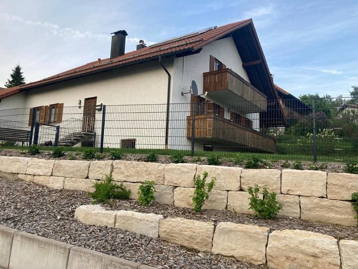Ferienwohnung für 6 Personen, mit Balkon und Garten sowie Ausblick in Furth im Wald