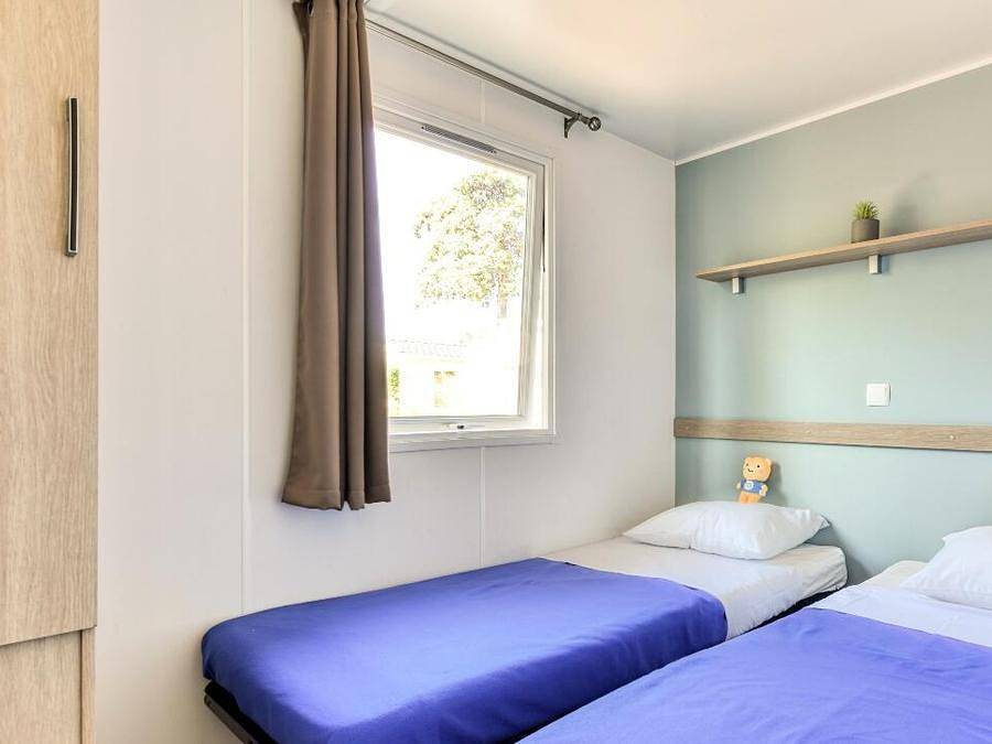 Camping maeva Club Le Lagon d'Argelès - Mobile home 10 persons - Mobile Home Family 5 Rooms 8 adults + 2 children up to 12 years Air-conditioned + Tv in La Côte Vermeille, Argelès-sur-Mer