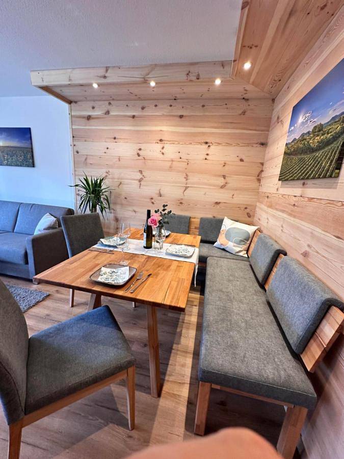 Ferienhaus für 4 Personen, mit Sauna und Terrasse sowie Garten und Whirlpool in Silz (Pfalz) - 2