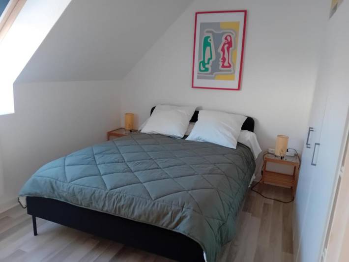 Gîte pour 6 personnes, avec balcon dans Fismes