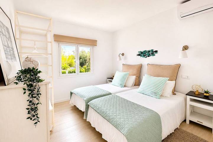 Villa Colibrí, con piscina privada para 6 personas in Son Ferrer, Calvià