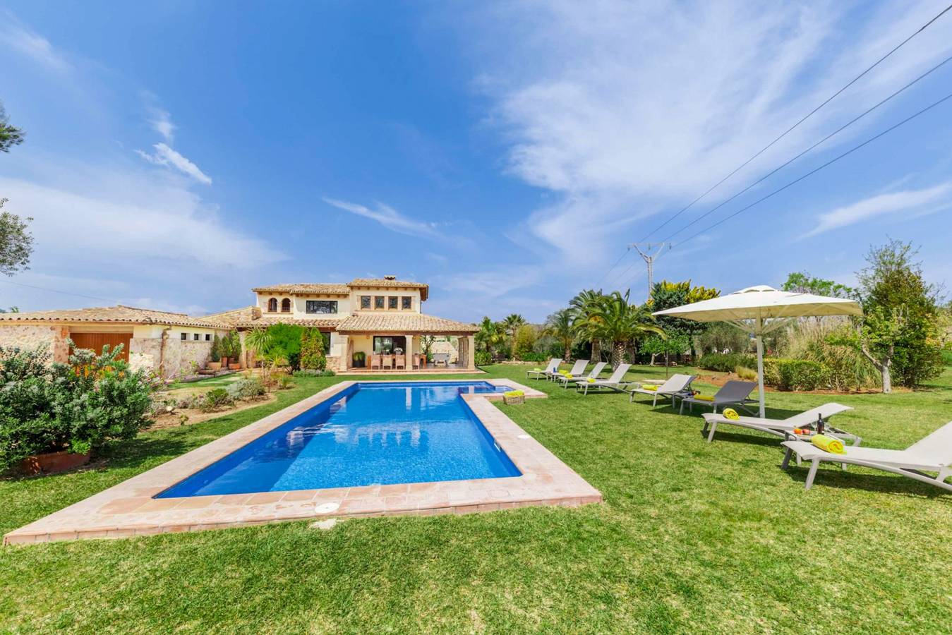 Calinos, Villa 5Starshome Mallorca in Pollença, Mallorcas Küste