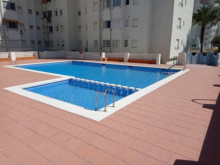 Ferienwohnung für 6 Personen, mit Balkon und Terrasse sowie Garten und Kinderpool in Gandia - 3
