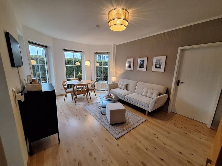 Ferienwohnung für 4 Personen, mit Garten und Terrasse in Zingst - 2