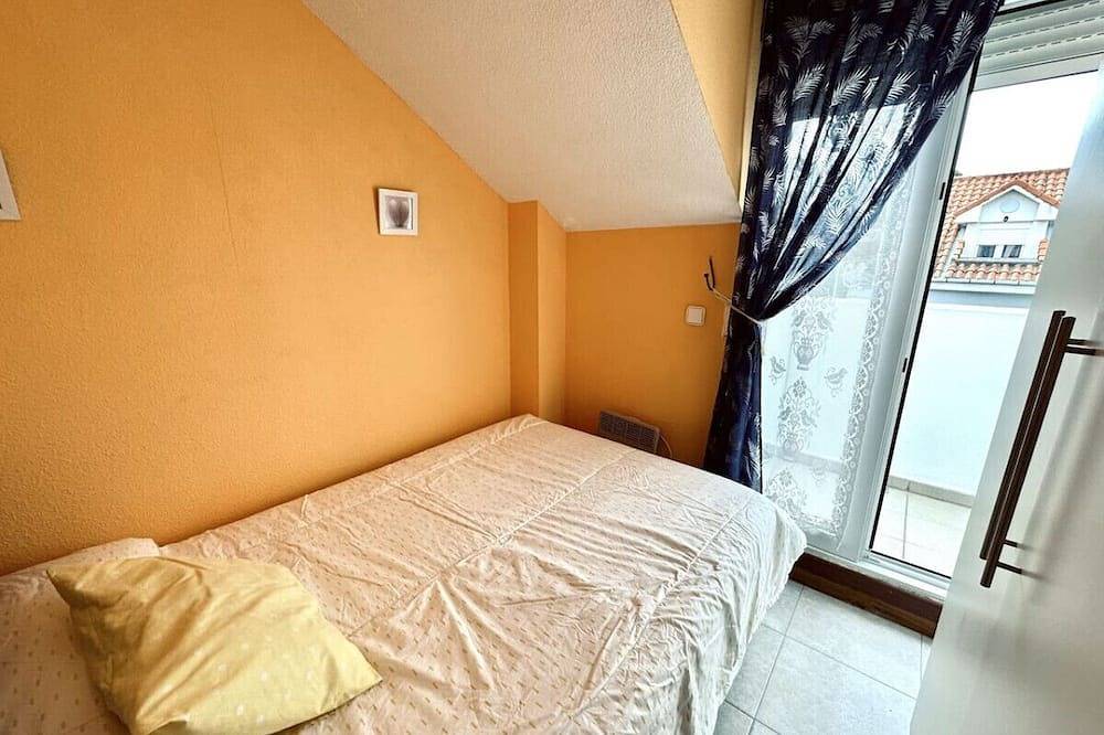 Ganze Wohnung, Apartamento con vistas - La Arena 4612 in Arnuero, Kantabrische Küste