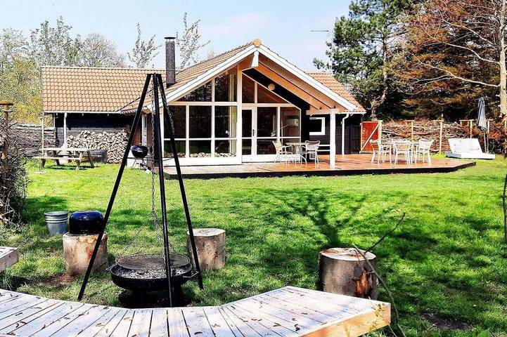 Ferienhaus für 6 Personen, mit Sauna und Garten sowie Whirlpool und Terrasse in Dannemare