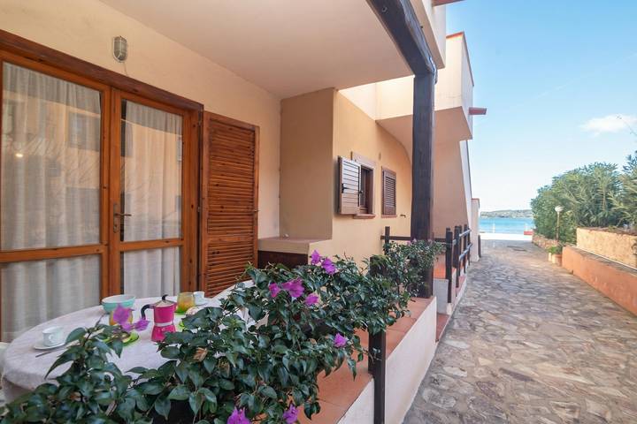 Vakantieappartement voor 4 personen, met terras in Noord-Sardinië