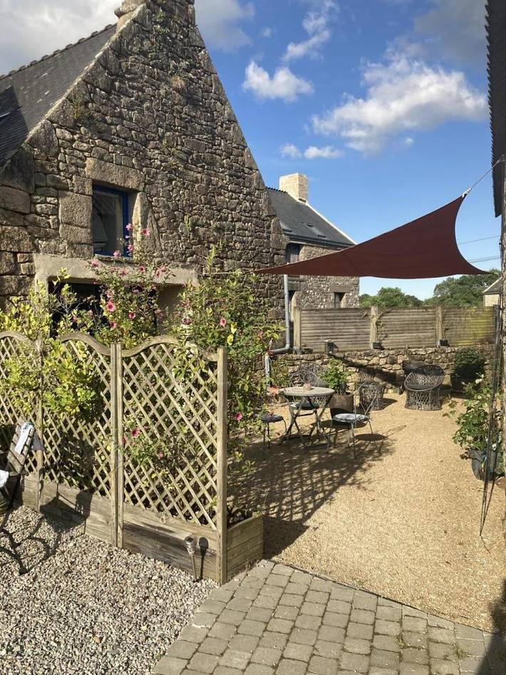 Gîte für 2 Personen, mit Terrasse und Pool sowie Garten