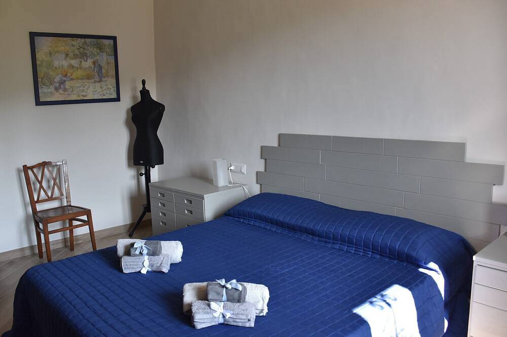 Entire apartment, Villa Campana in Turin, Turin Province