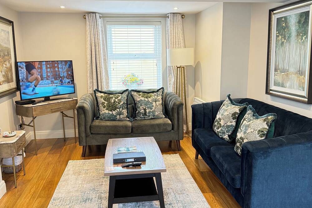 Cosy Home. Killarney Town Centre 5 minute walk - Free Parking/Wi-Fi - sleeps 6 in Killarney, Killarney National Park