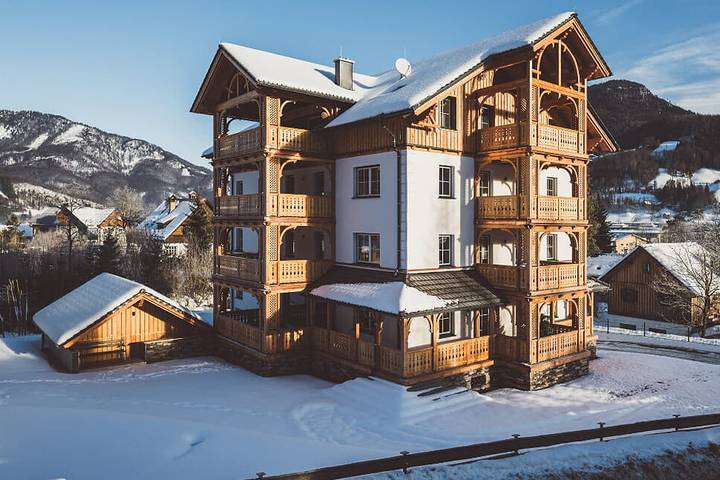 Ferienwohnung für 6 Personen, mit Balkon/Terrasse und Balkon sowie Terrasse in Bad Goisern