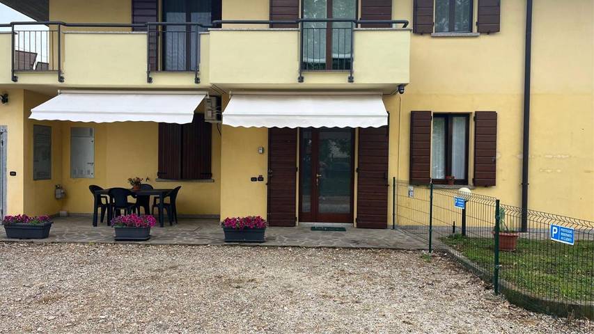 Location de vacances pour 3 personnes, avec jardin, animaux acceptés à Lonato del Garda - 4