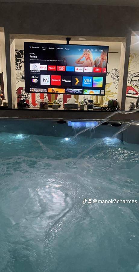 Chambre d’hôte pour 2 personnes, avec Terrasse ainsi que Jacuzzi et Sauna