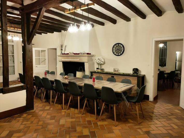 Gîte pour 20 personnes, avec jardin ainsi que piscine et terrasse à Mareuil-sur-Cher - 4