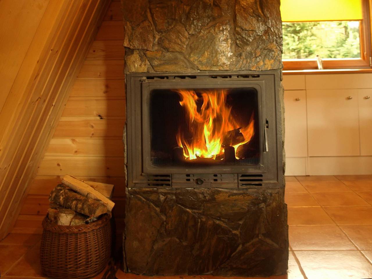 Ferienhaus mit Kamin und großer Terrasse in Kopalino, powiat wejherowski