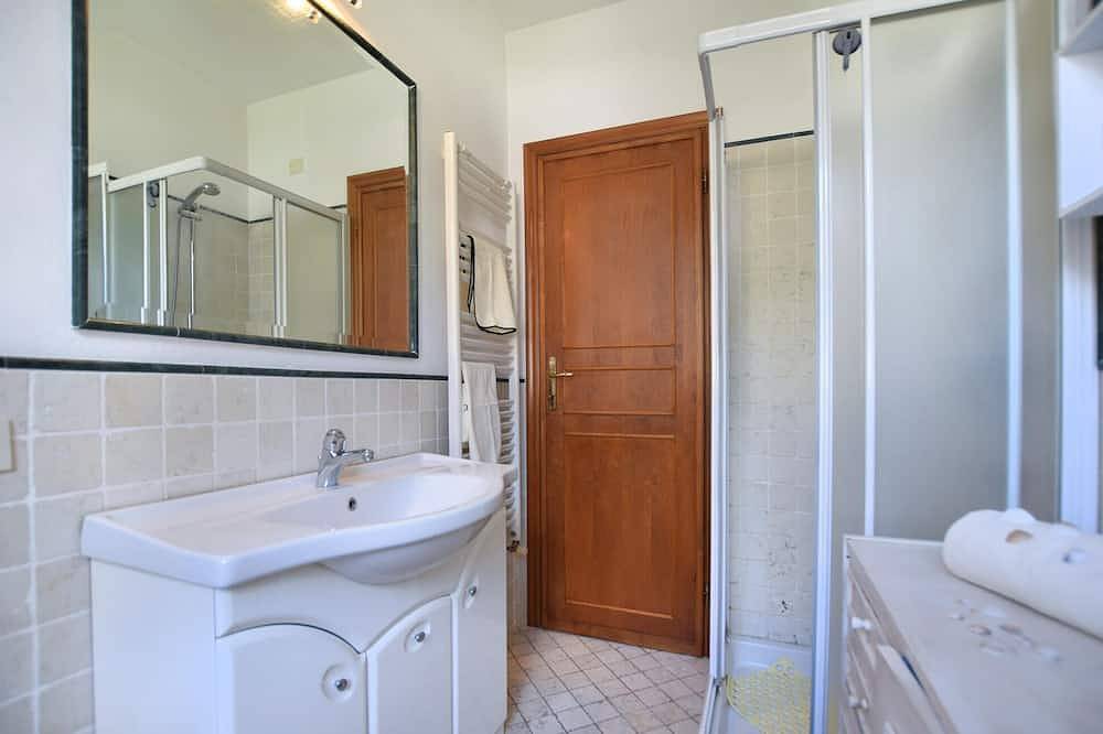 Ganze Wohnung, Schöne Wohnung in Camaiore in Camaiore, Italienische Riviera