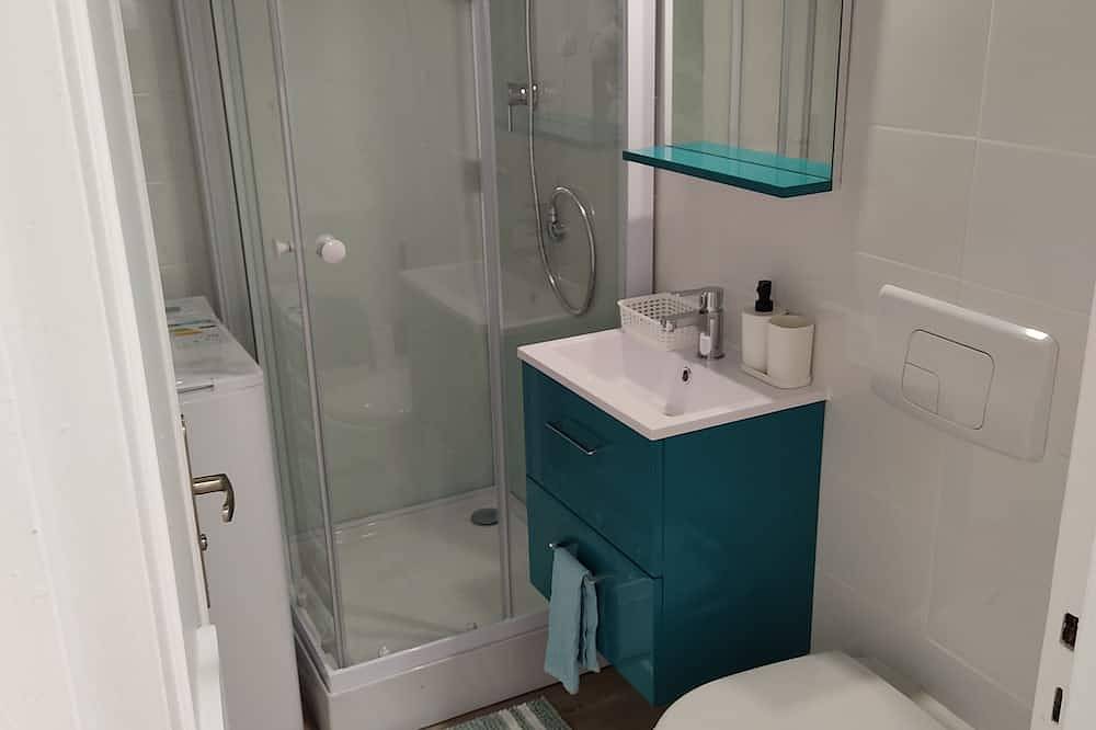 Apartamento entero, Cosy studio near the center + free parking in Cluses, Region Bonneville