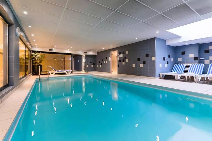 Studio for 2 people, with Pool and Sauna in Strasbourg