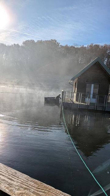 Chalet pour 2 personnes, avec vue et terrasse dans le Cantal