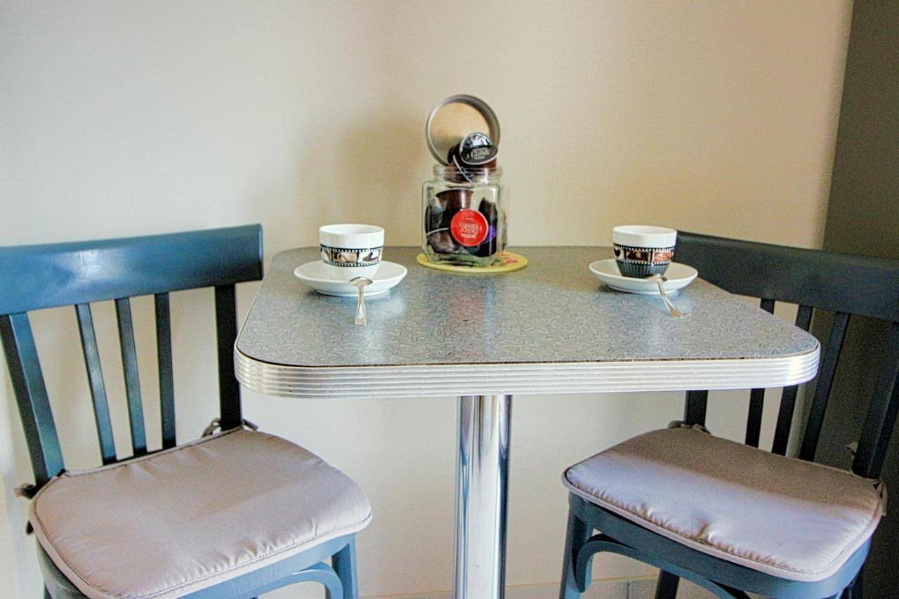 Appartement entier, One-Bedroom Apartment in Champagne-sur-Seine, Seine-et-Marne
