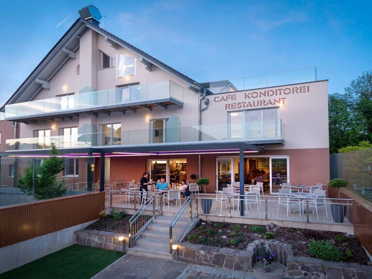Hotel Restaurant Sailer - Doppelzimmer in Seewalchen am Attersee, Bezirk Vöcklabruck