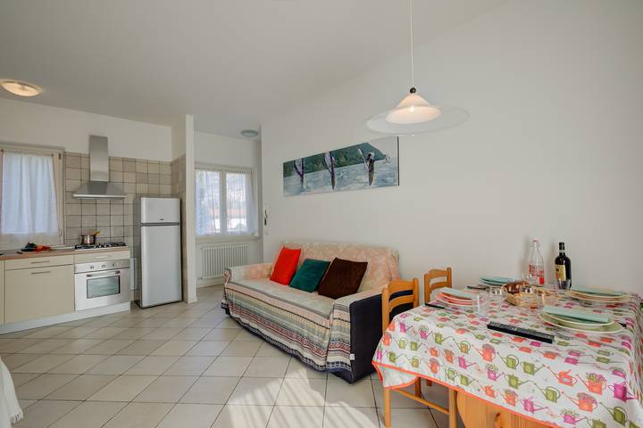 Ferienwohnung für 5 Personen, mit Seeblick und Balkon, kinderfreundlich in Torbole - 3