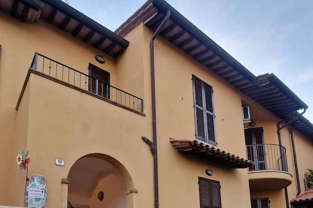 Sweet Nest -House in Montepulciano in Siena Province